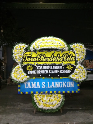 Papan Bunga Duka di Payuputat